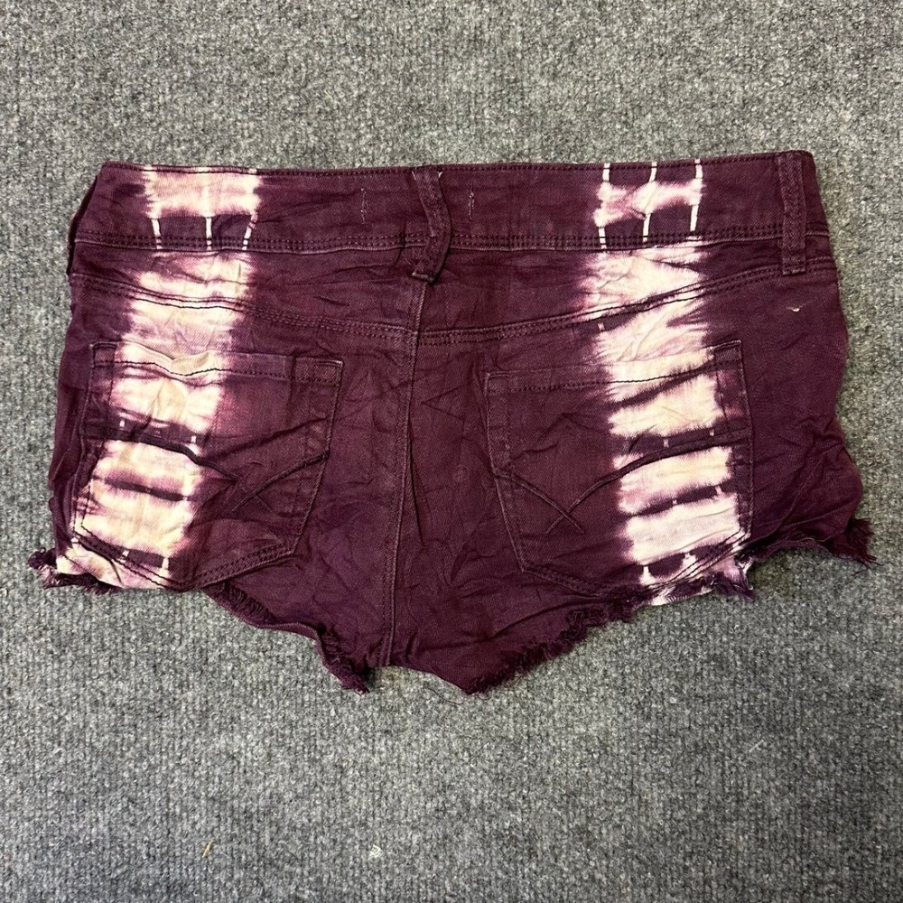 Bullhead Denim Co. Shorts Womens Size 5 Purple Tie Dye Frayed Low Rise Denim